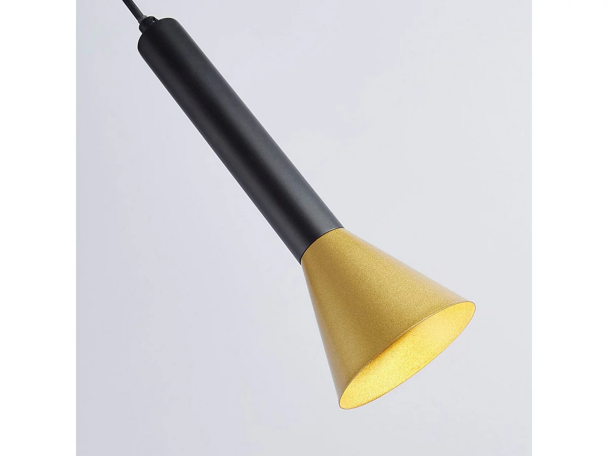 Searchlight Signal Colgante Negro, Metal dorado