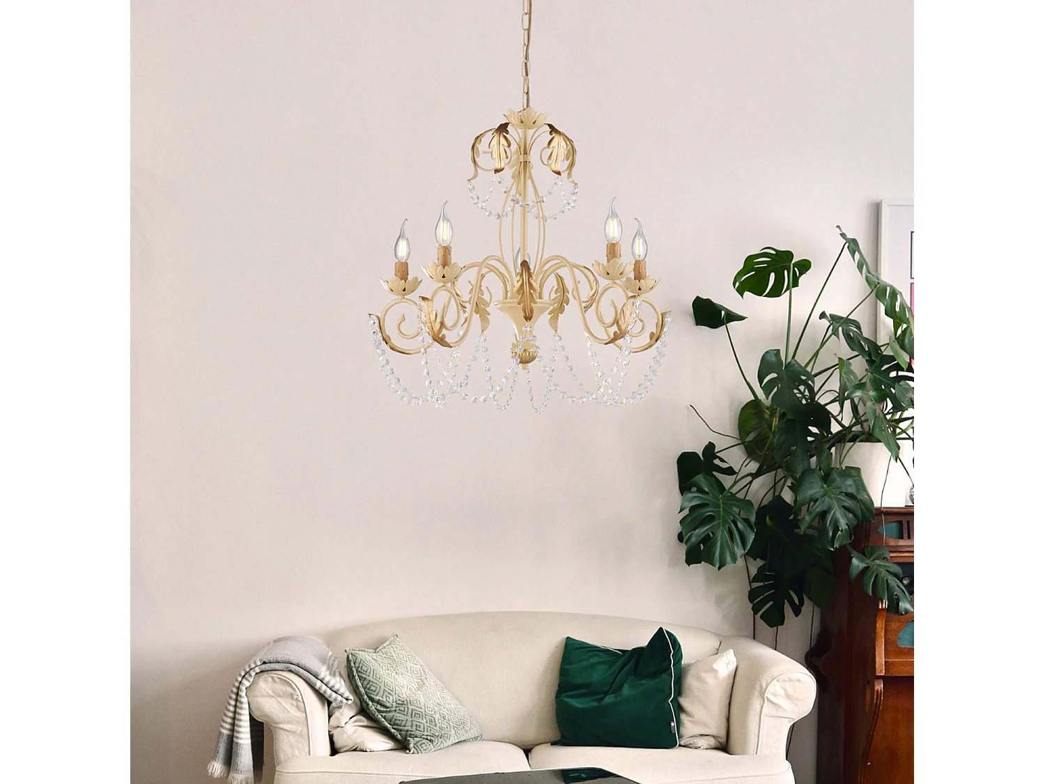 Lustre Damasco fer ivoire, strass cristal, déco or antique effet décapé, 5 lumières d.63 cm ambiance raffinée