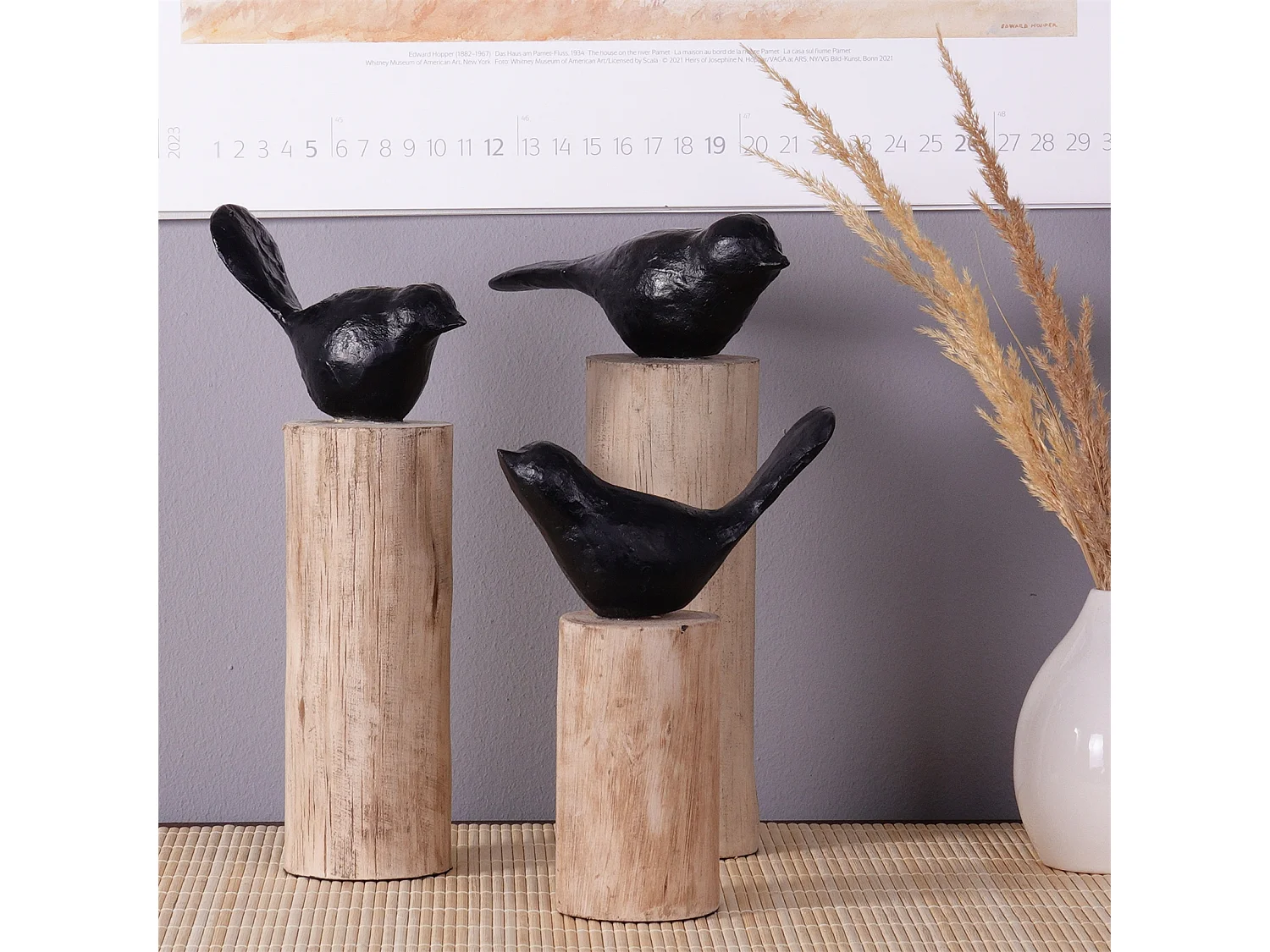 VOGEL-SKULPTUREN-SET Birdy 3-tlg. verschiedene Größen auf Massivholz-Sockel naturfarben