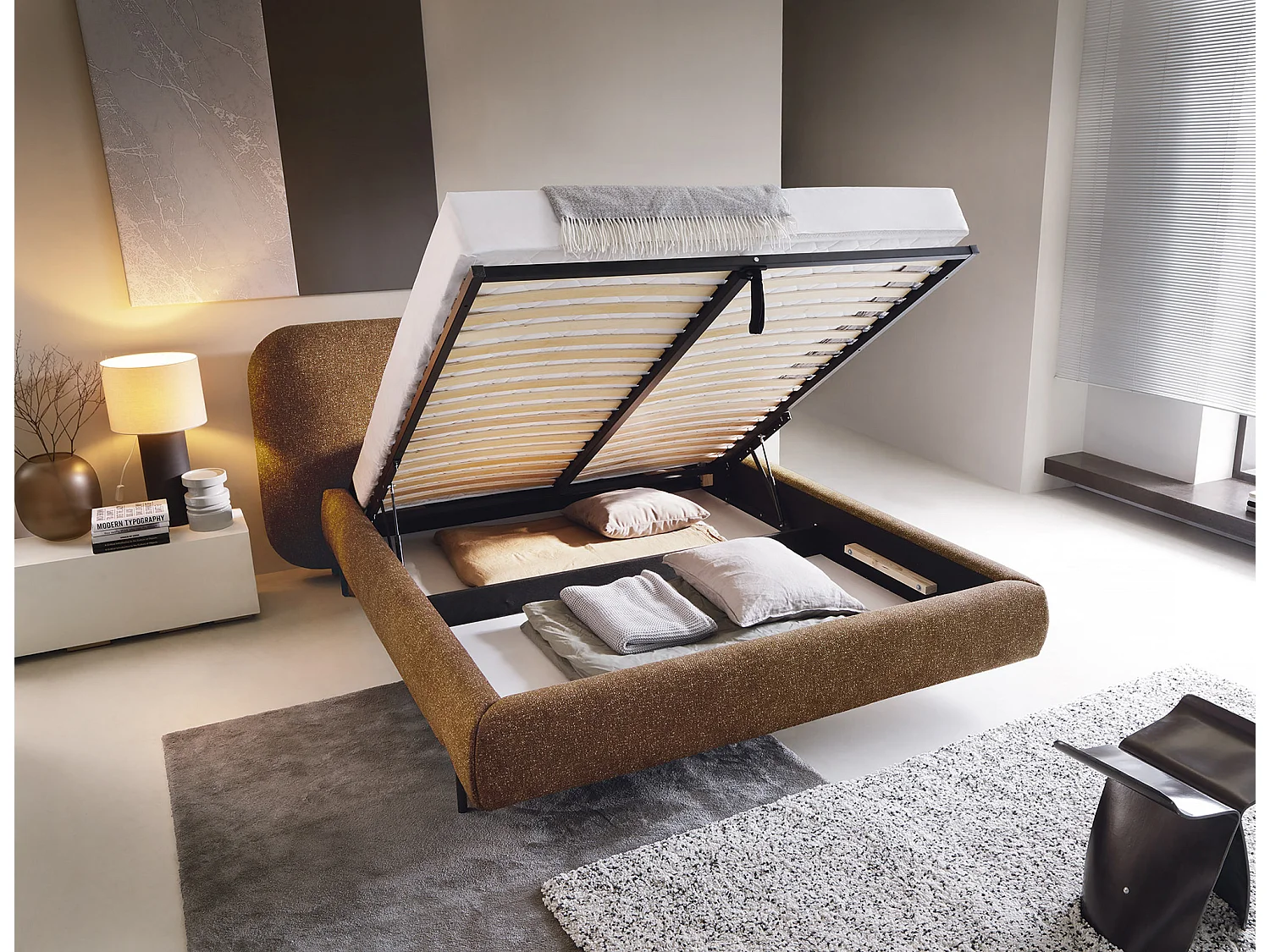 Lit coffre Booby prestige – Velours moderne et rangement optimisé-Couleur Jaune chamoix-180x200