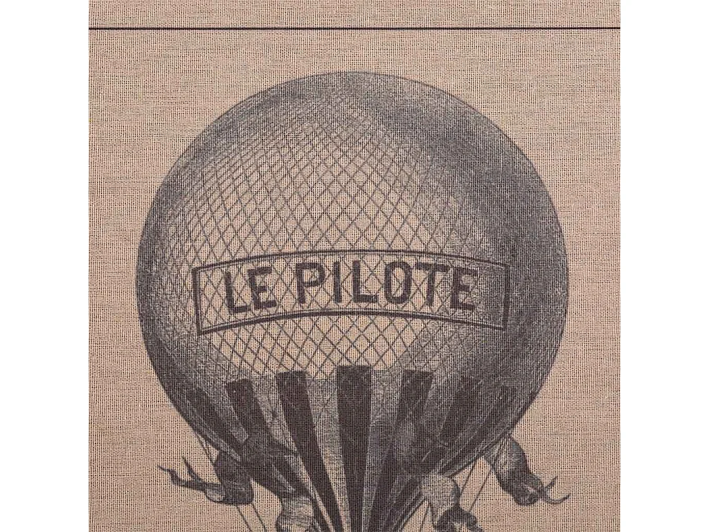 Cornice in legno e tessuto stampato