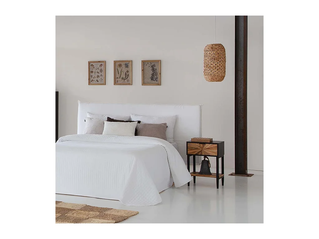 Cadre en bois et tissu imprimé