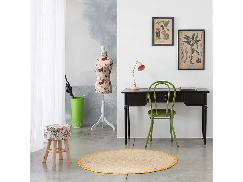 Rahmen aus Holz und Stoff