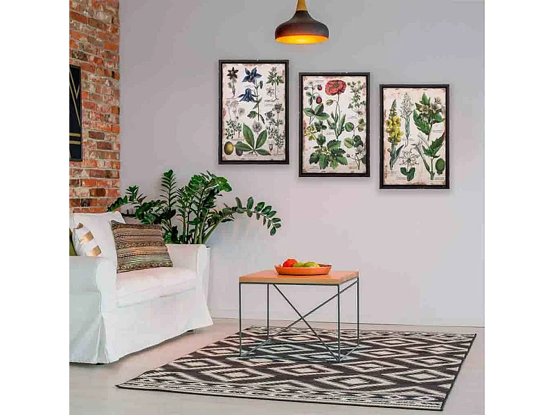 Cornice in legno e tessuto