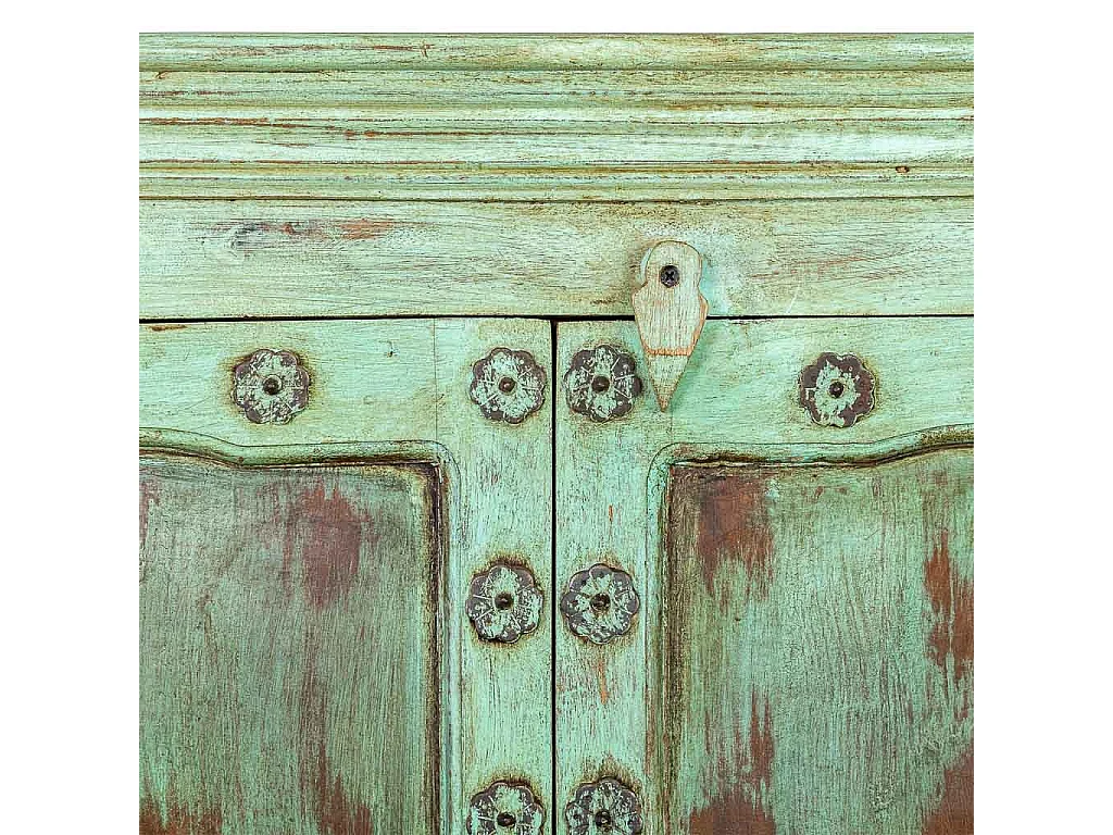 Armario de madera acabado artesanal 105x42x199