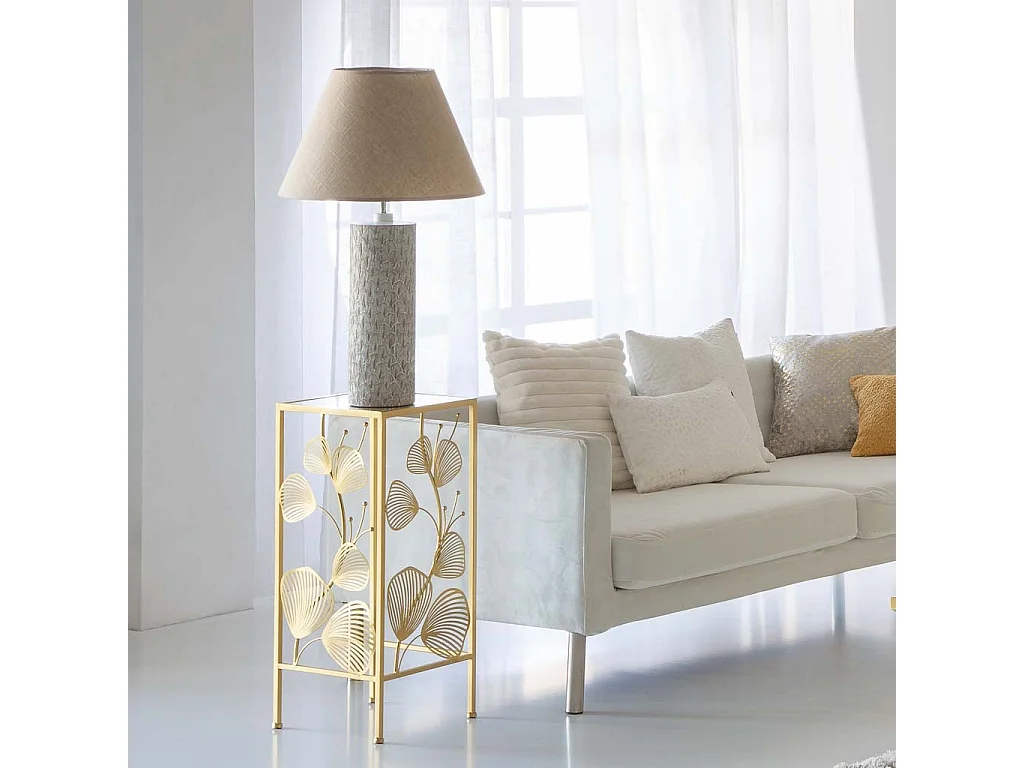 Mesa de canto quadrada em metal dourado 31x31x71