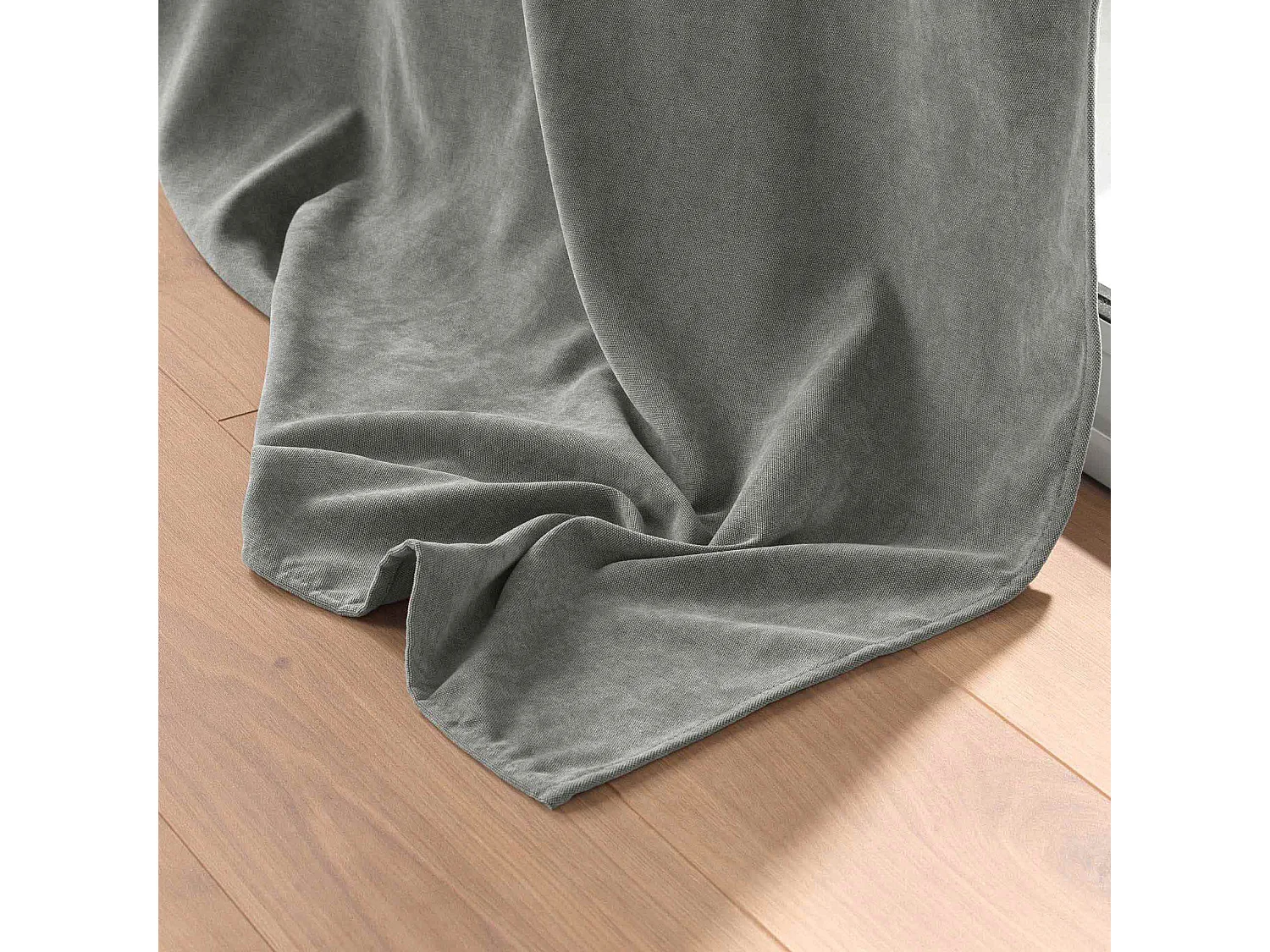 Blickdichter einfarbiger Samtvorhang 135 x 260 cm