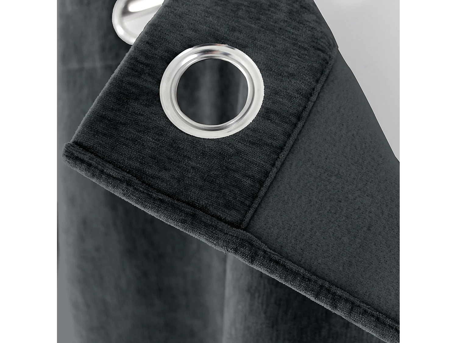 Rideau Thermique Occultant "Velvet" 140x260cm Gris Foncé