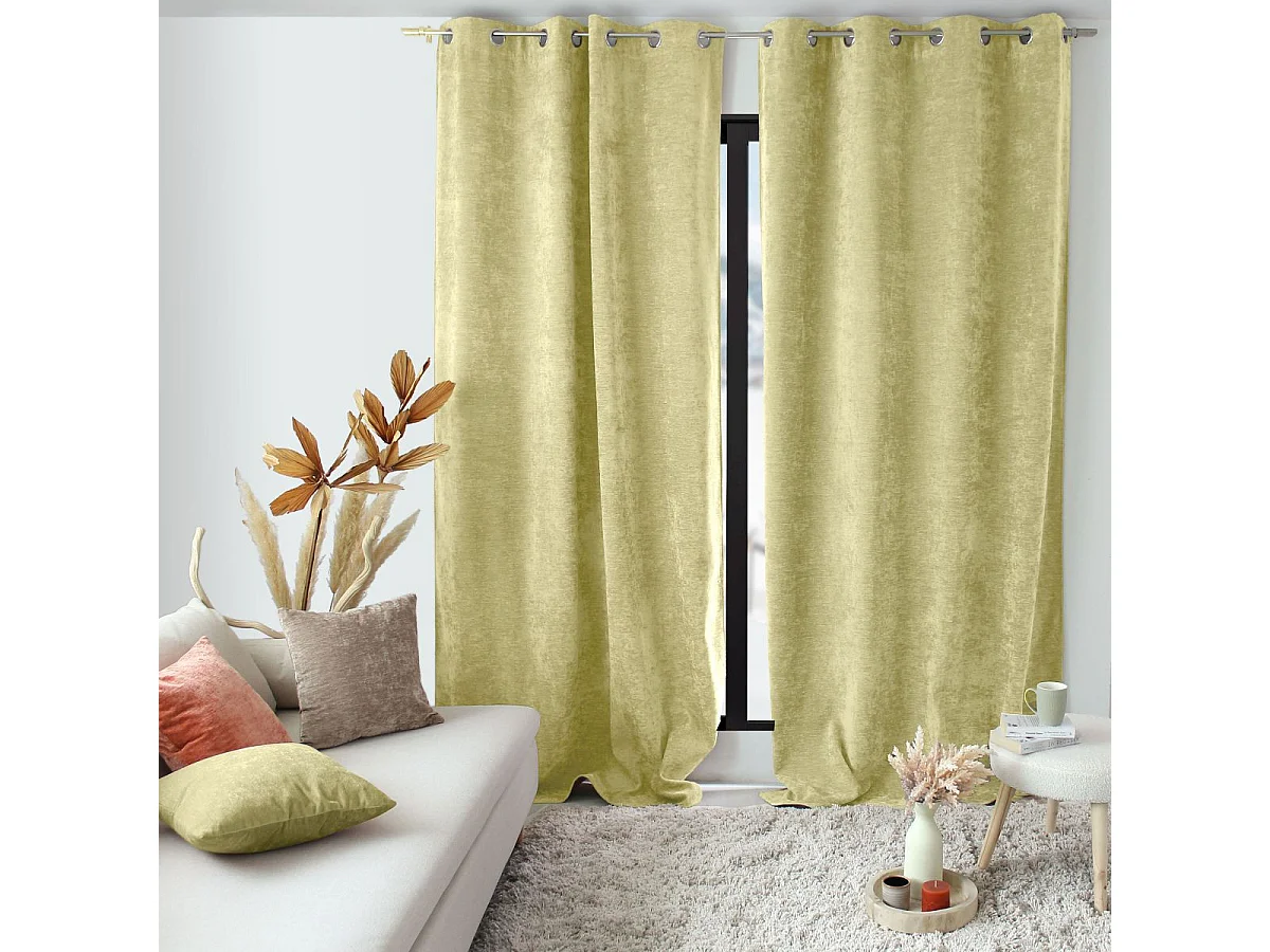 Rideau Thermique Occultant "Velvet" 140x260cm Vert Tilleul
