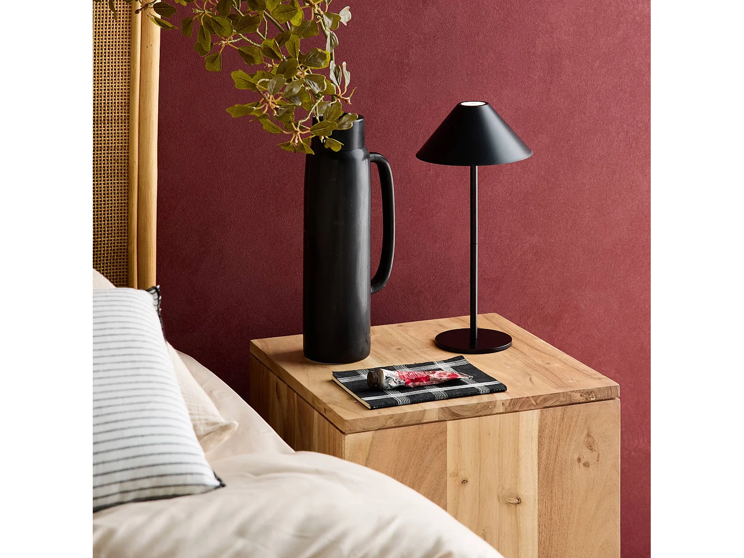 Lámpara de pie interior/exterior led inalámbrica, h32cm negro