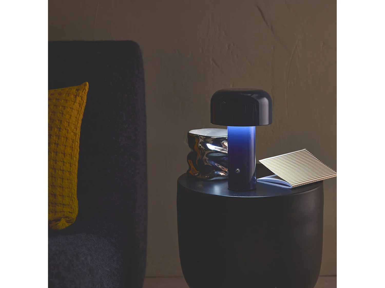 Lampe à poser LED sans fil rechargeable Victor bleu Ø 13cm