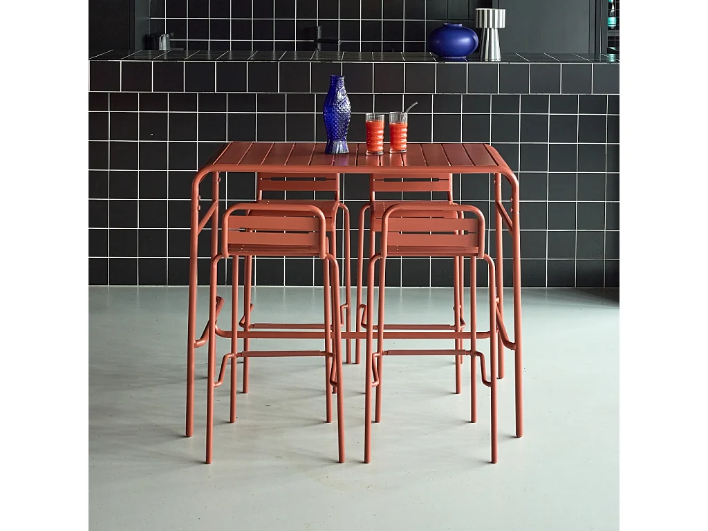 Table haute de jardin acier + 4 assises AMELIA terracotta. 4 chaises hautes en acier. 120 x 70cm x 95cm