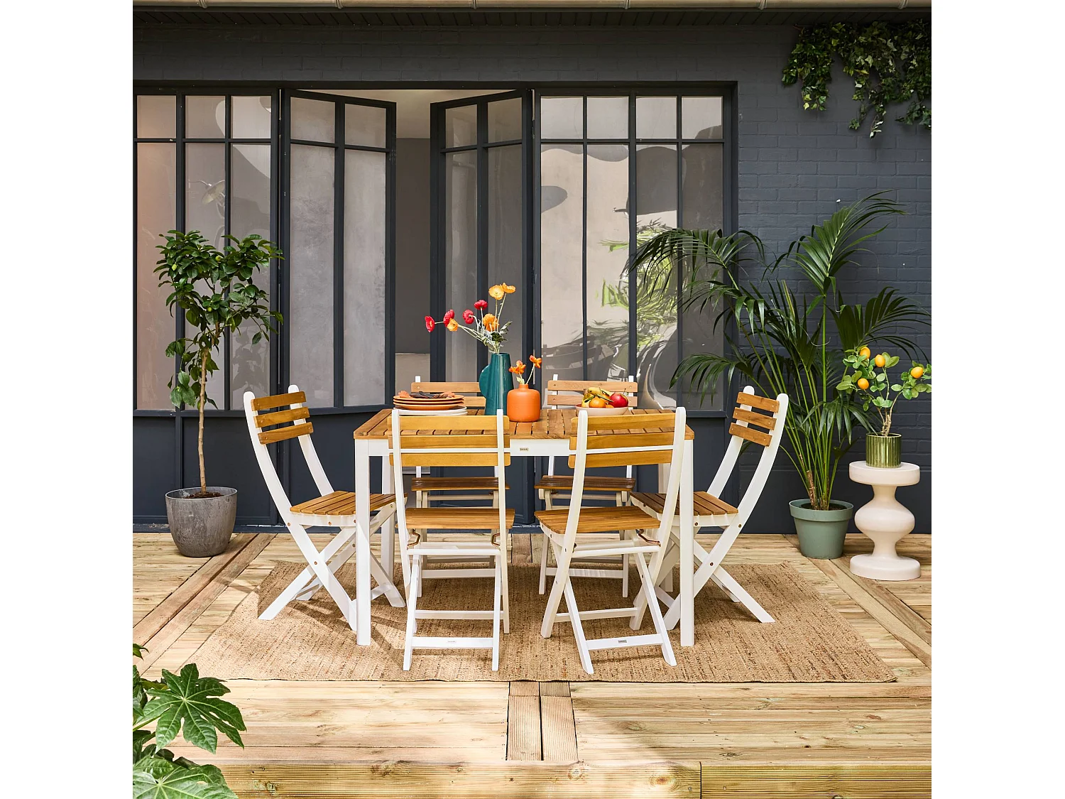 Tavolo da giardino in acacia con angoli arrotondati, 6 sedie, bianco