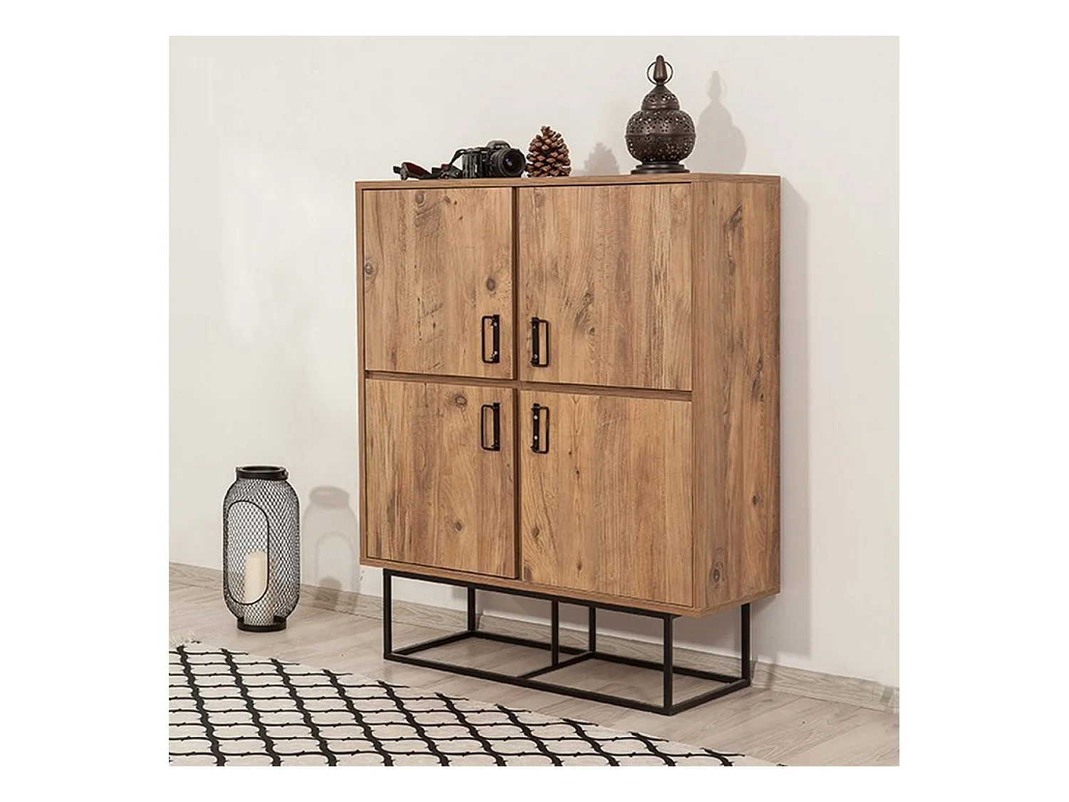 Buffet industriel en bois et métal - 4 portes - 8 rangements BRESOV