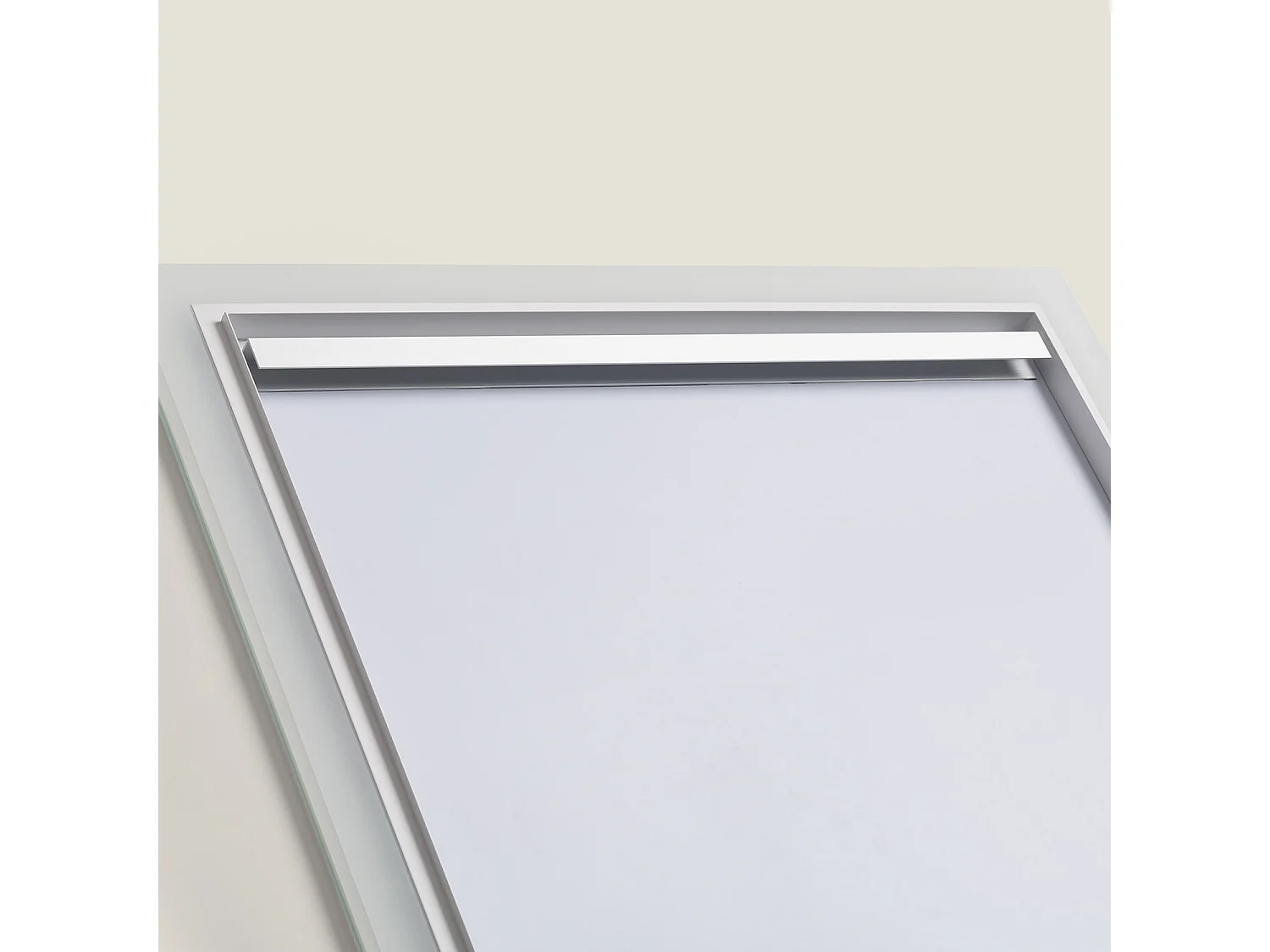 Espejo Baño con Luz LED y Antivaho 1500x600 mm Iria Seleccionable (Cálido-Neutro-Frío)