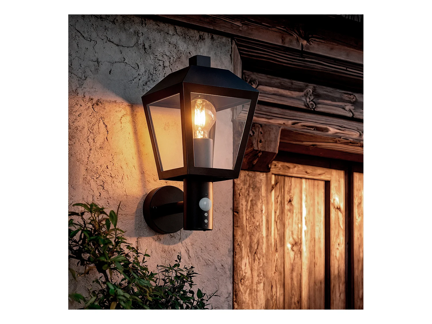 Lampada da Parete per Esterni Alluminio con Sensore di Movimento Mukom Nero