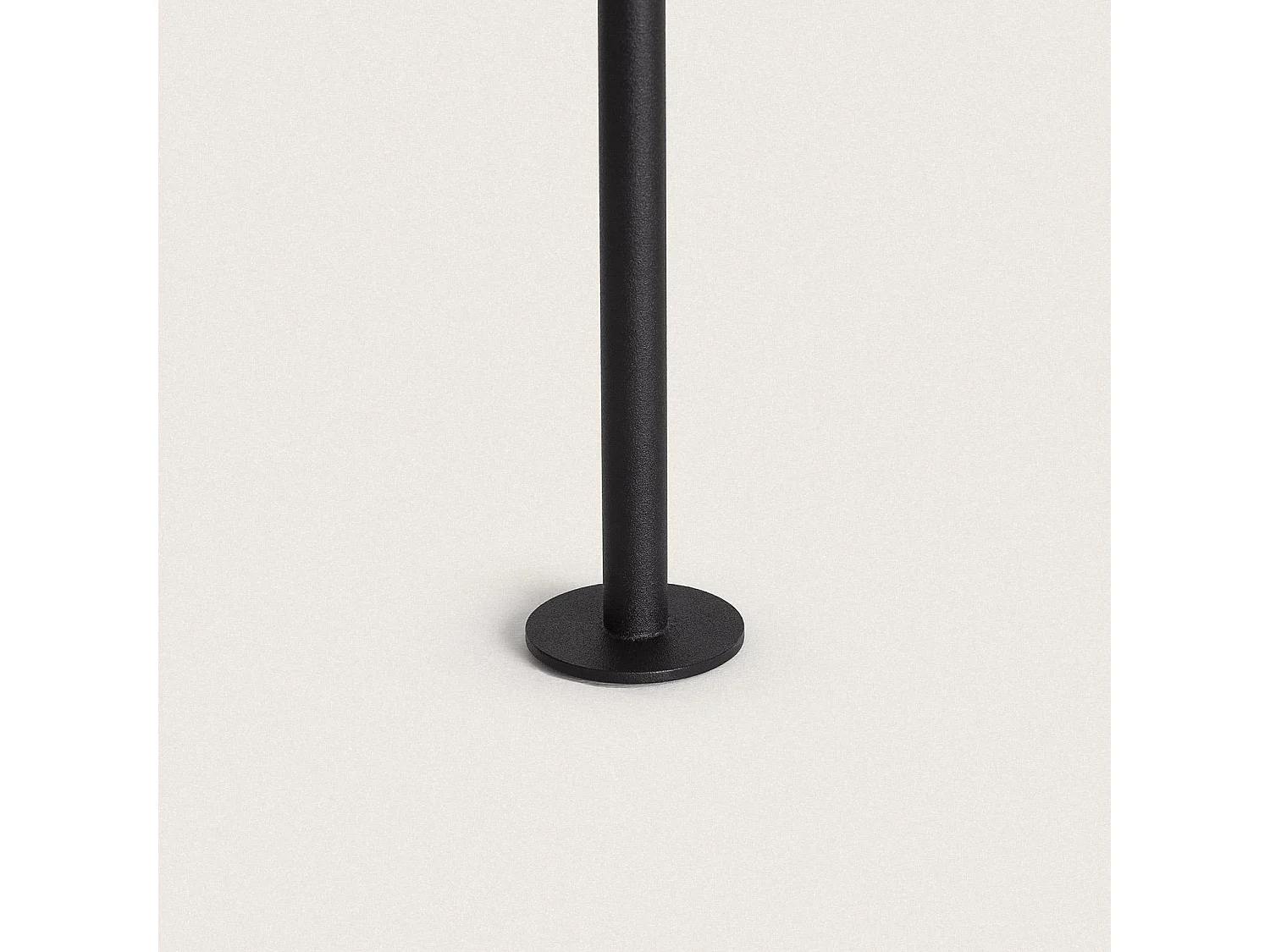 Balise LED 3W Extérieure Batterie USB Rechargeable Aluminium sur Piquet 80cm Anisa Noir