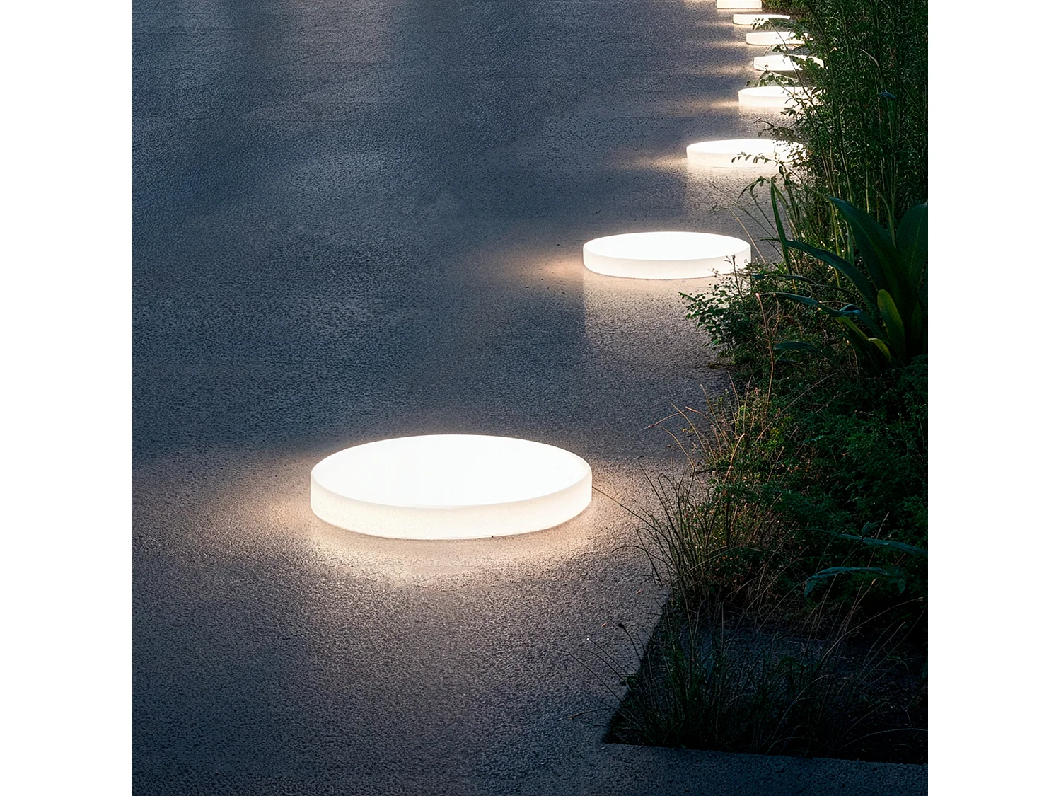 Segnapasso per Esterni LED 1,2W da Incasso a Parete Circolare Lex Nero