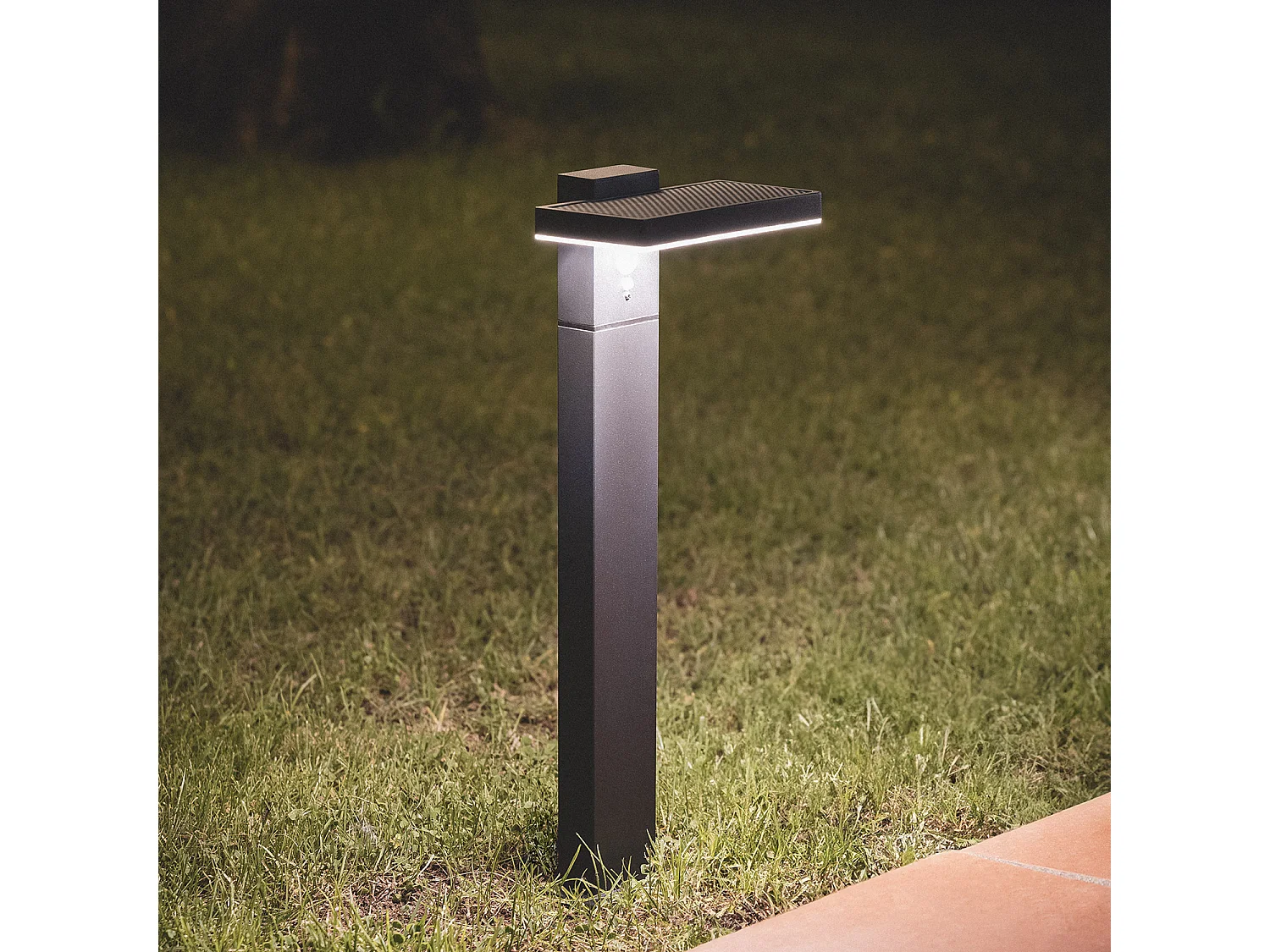 Balise sur Pied Extérieure Solaire LED 5W 50cm Aluminium avec Détecteur de Mouvement Bran Noir