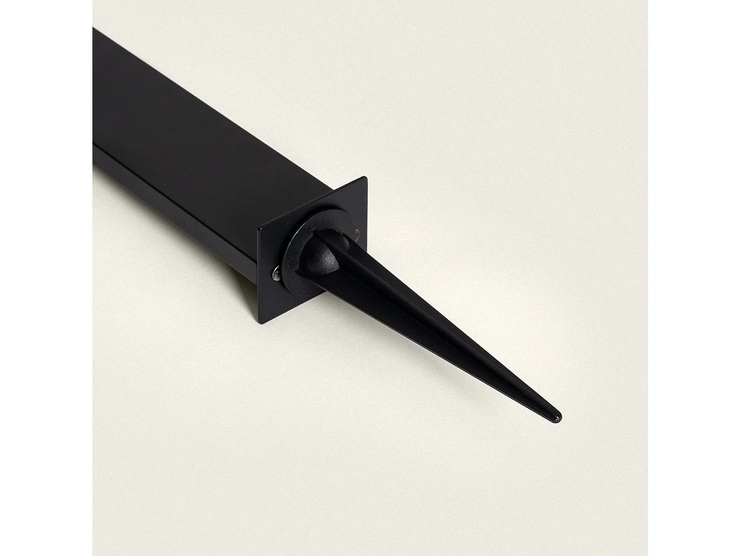 Balise sur Pied Extérieure Solaire LED 1,5W 46cm Aluminium avec Détecteur de Mouvement Efren Square Noir