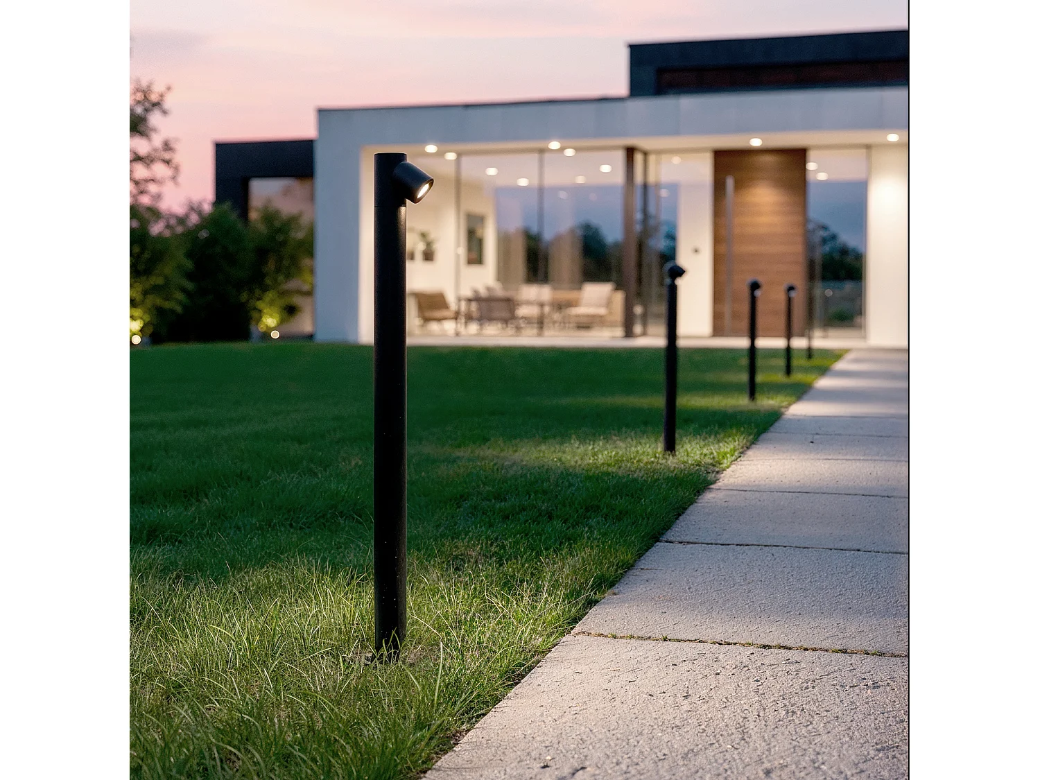 Balise Extérieure LED 6W Saillie Pied 80cm Aluminium Rihard Noir