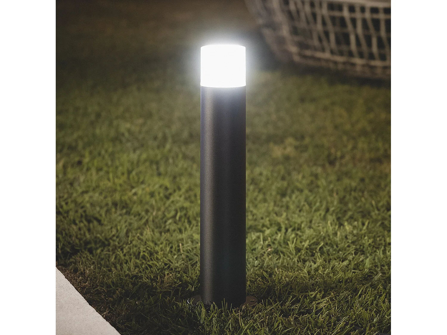 Balise Extérieure en Saillie sur Pied 50cm Aluminium Docker Noir