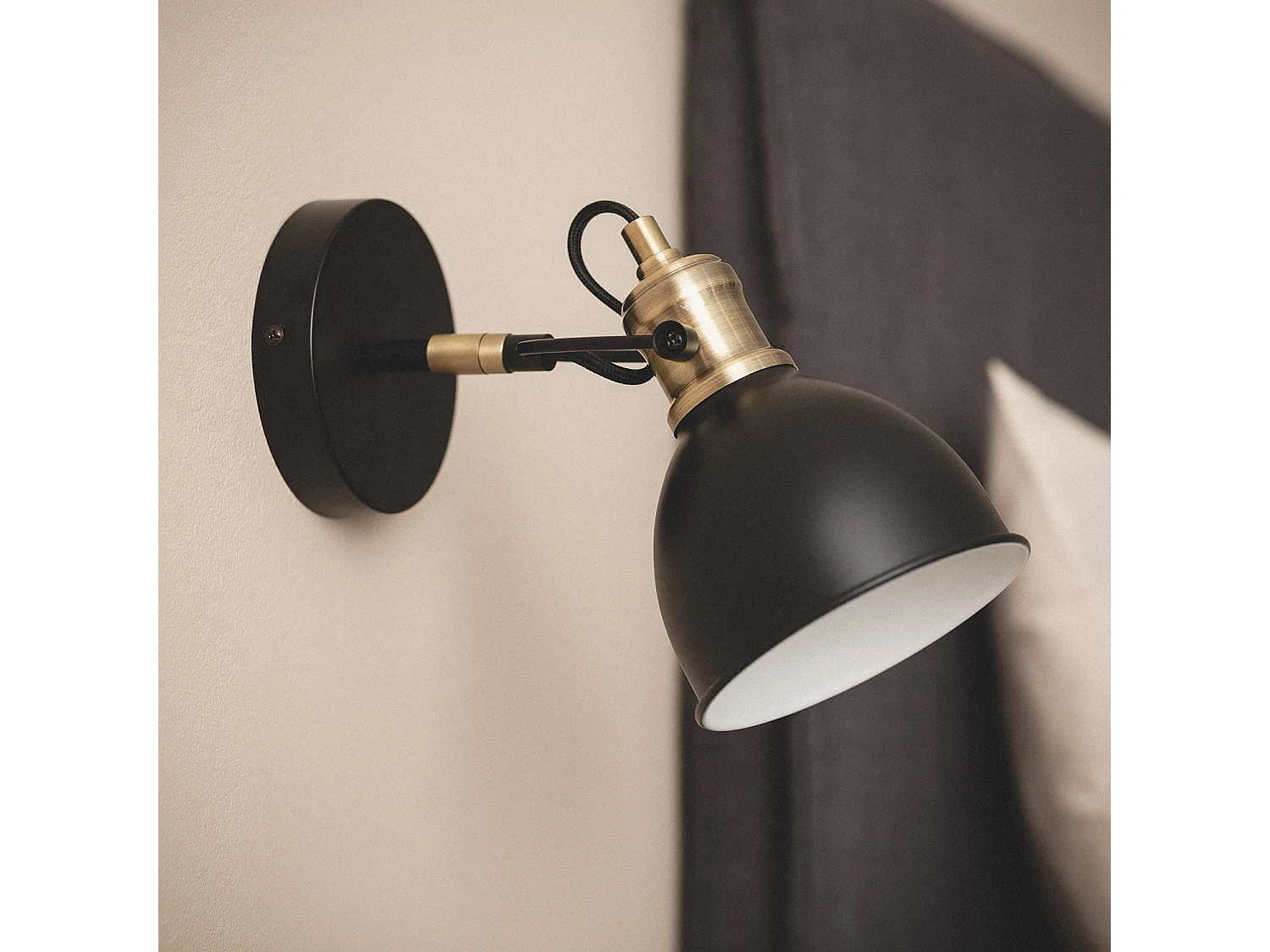 Lampe murale Métal Louise Noir