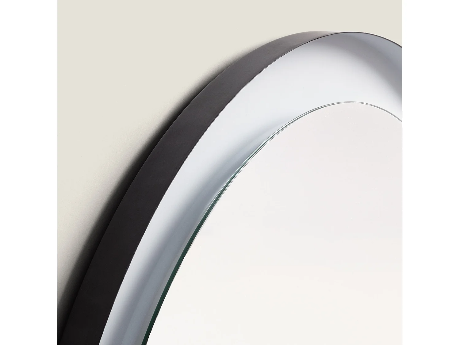 Miroir Salle de Bain avec Éclairage LED Anti-buée Ø60 cm Nahia Sélectionnable (chaud-neutre-froid)