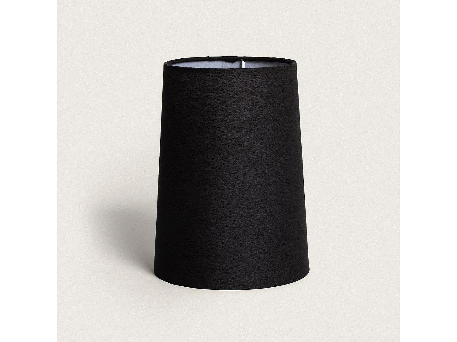 Pantalla Lámpara Tela Natya Negro