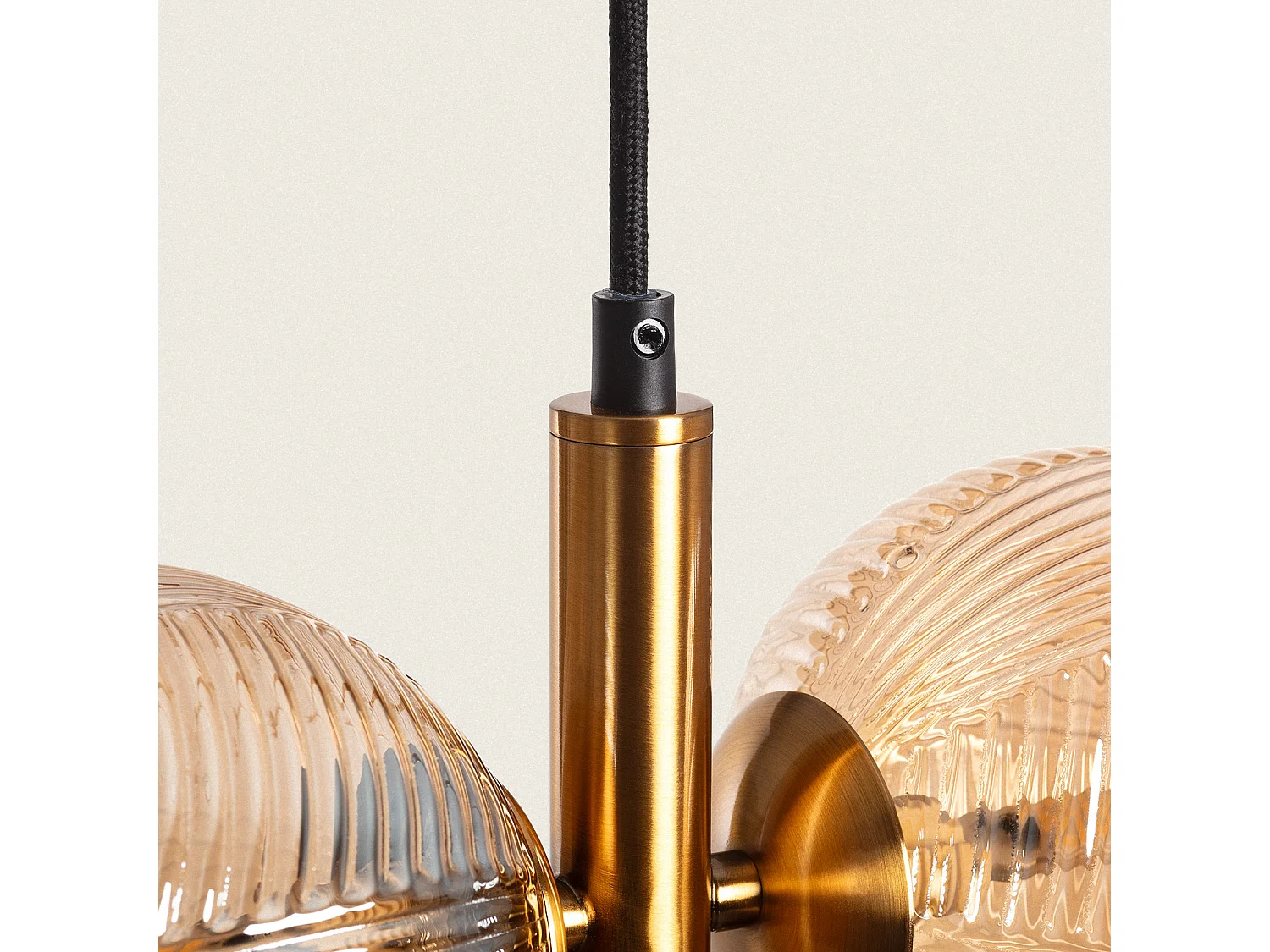 Lámpara Colgante Metal y Cristal Dayla Ámbar