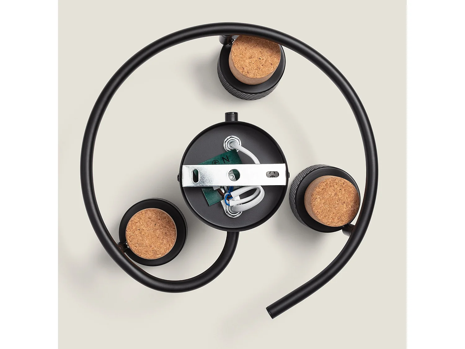 Lampada da Soffitto Metallo e Sughero Tre faretti Liksy Nero