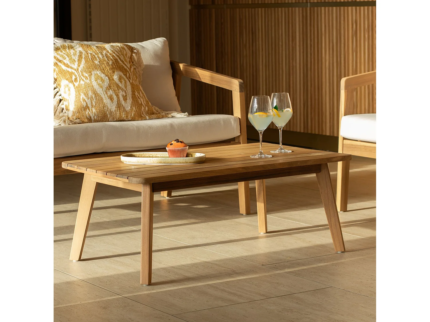 Now's Home - Salon De Jardin 4 Places En Bois D'acacia  Avec Coussin Beige Fidji