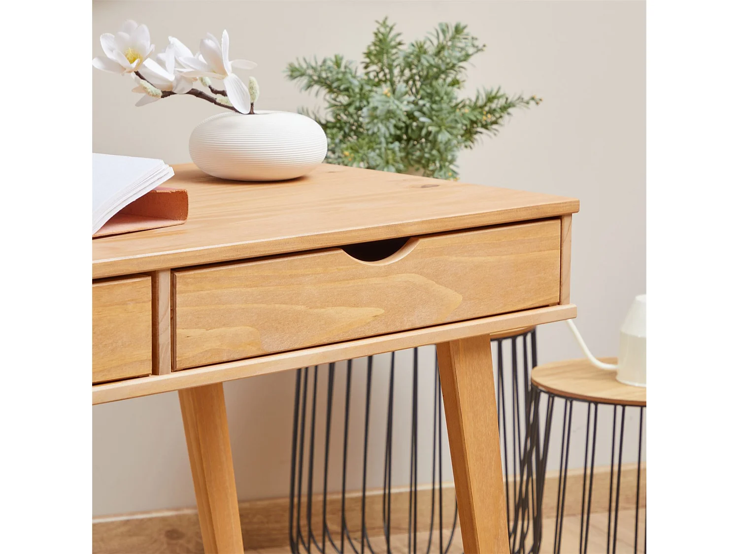 Bureau MILO en pin massif lasuré brun avec 2 tiroirs de rangement