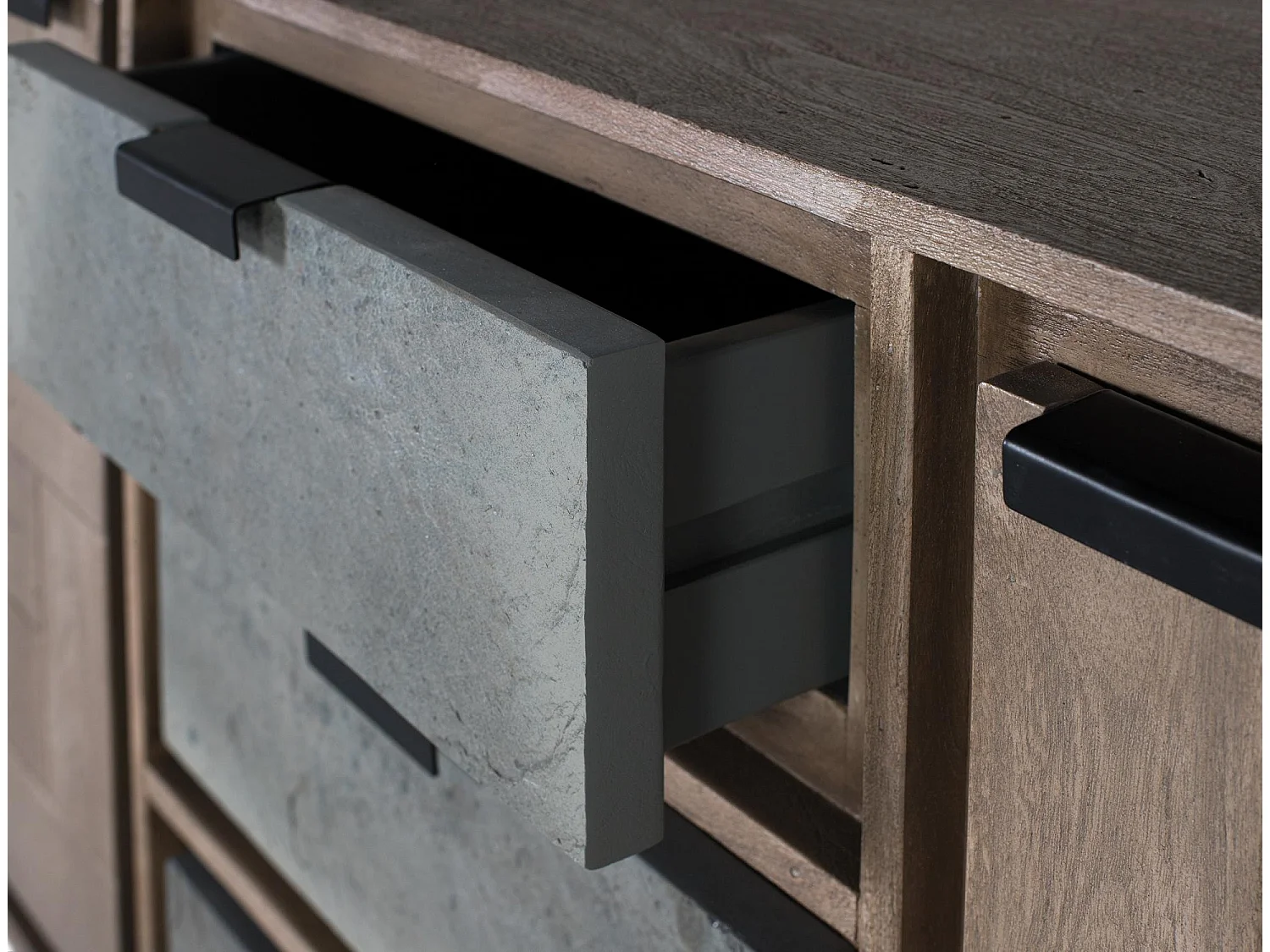 Buffet fait à la main en bois d'acacia et métal 160cm