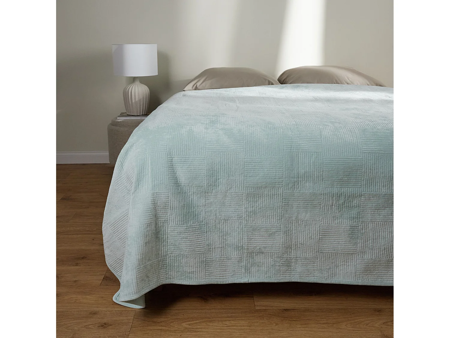 Tagesdecke Quadron Helltürkis 200 x 220