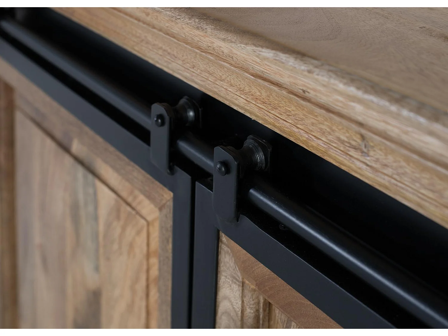 Buffet de style industriel réalisé à la main en bois de manguier 2m