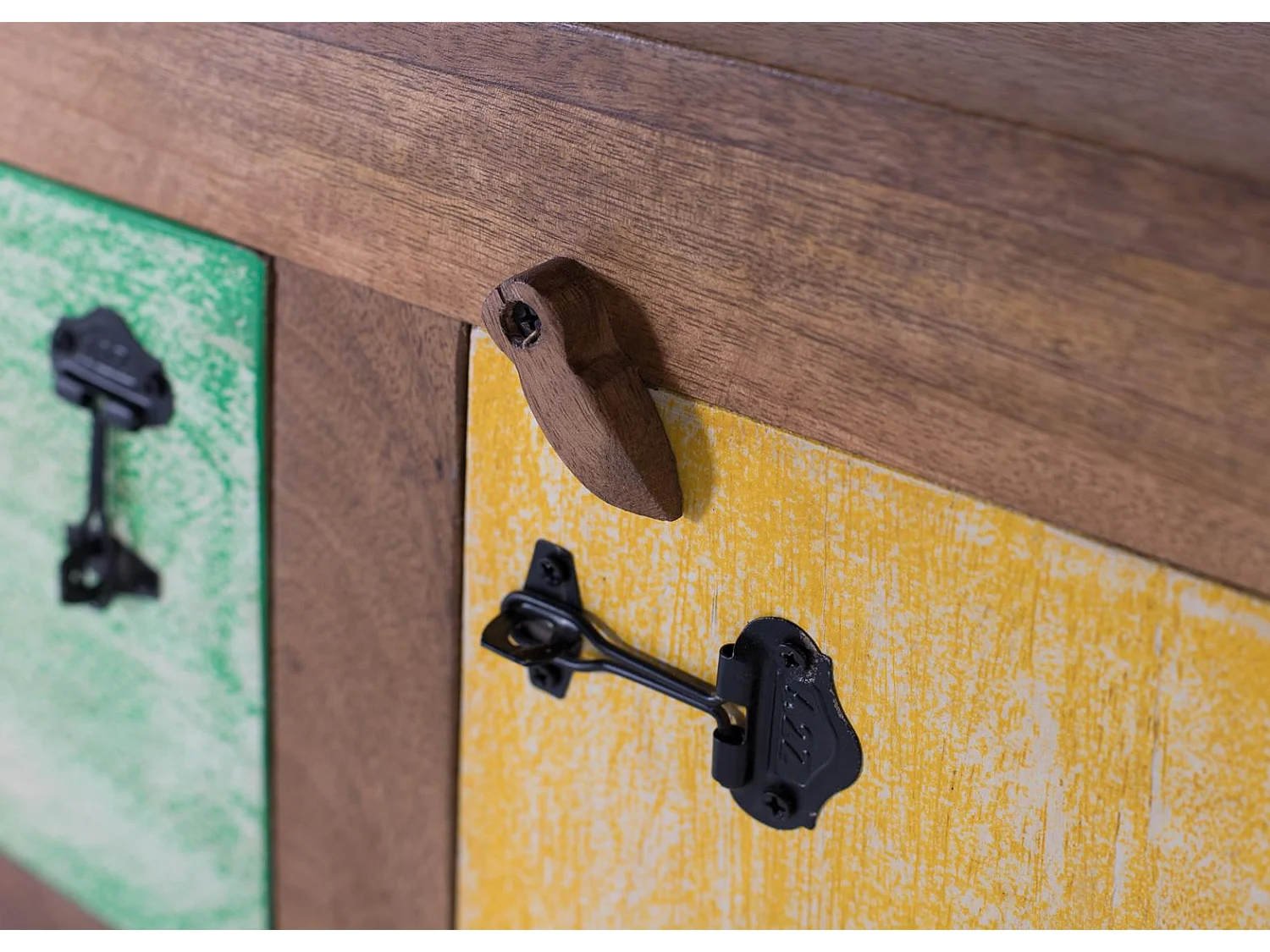 Buffet 9 tiroirs en bois massif multicolore