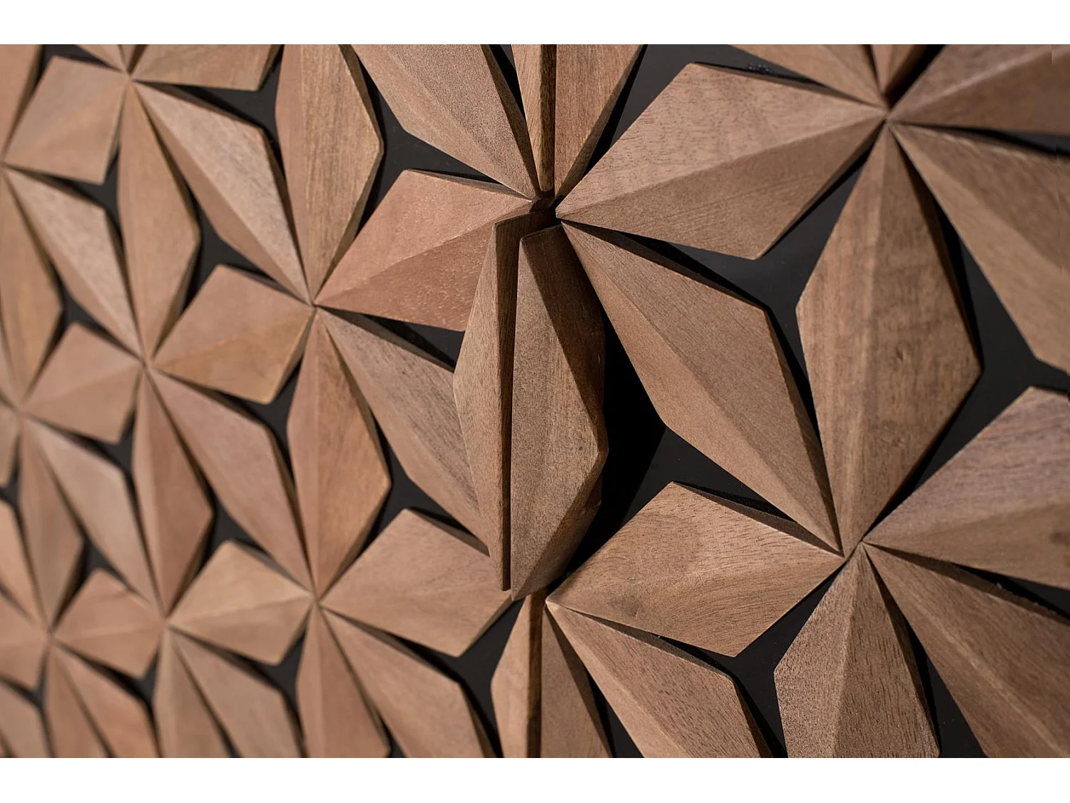 Buffet deux portes sculpté à la main en manguier