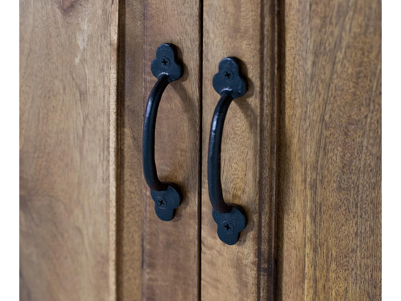 Vitrine de style provençal en manguier massif