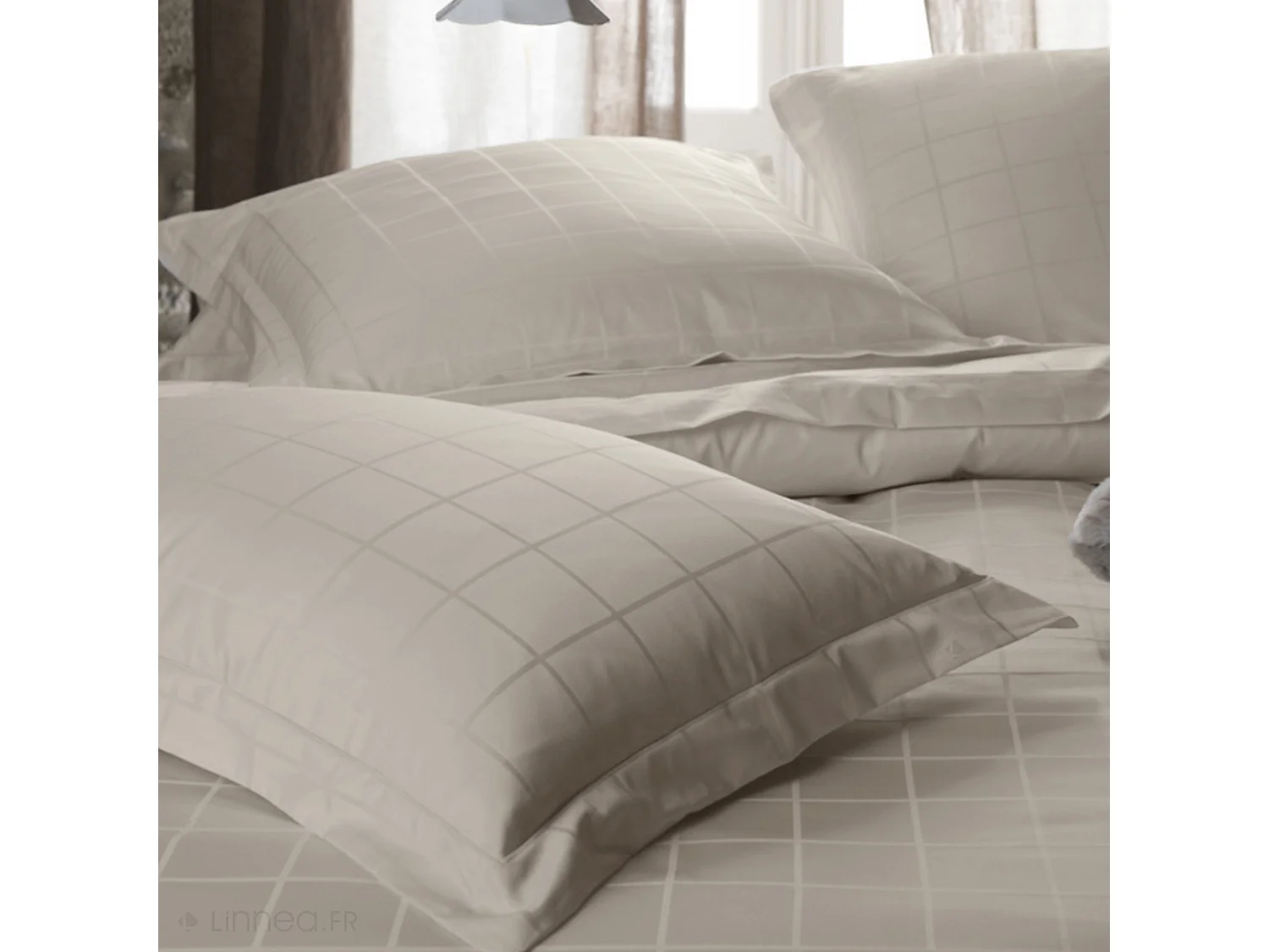 Parure de lit 280x240 cm set 50x70 satin CONCERTO carreaux beige Lin