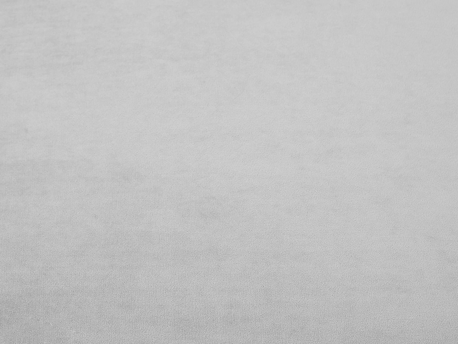 Sofá de 3 plazas, sillón y puf chéster de terciopelo gris claro EDWINA