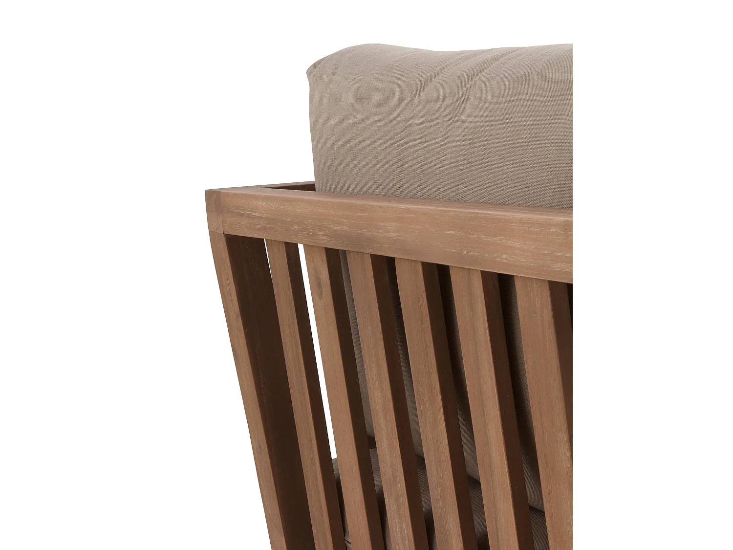 Poltrona in acacia con cuscini color tortora