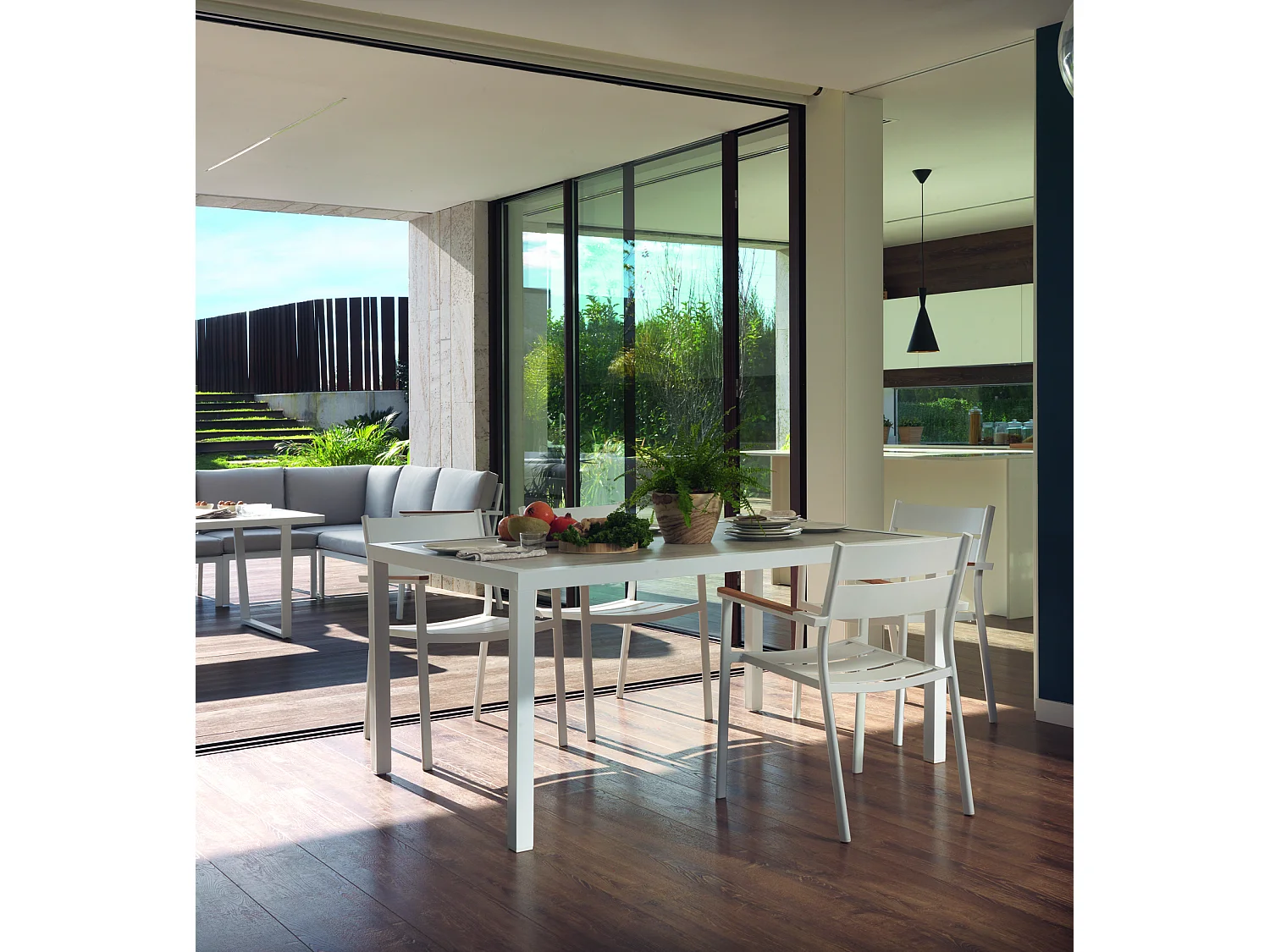 Fauteuil en aluminium blanc