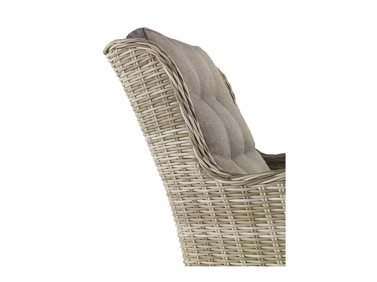 Fauteuil en aluminium et fibre marron clair et coussins marron clair