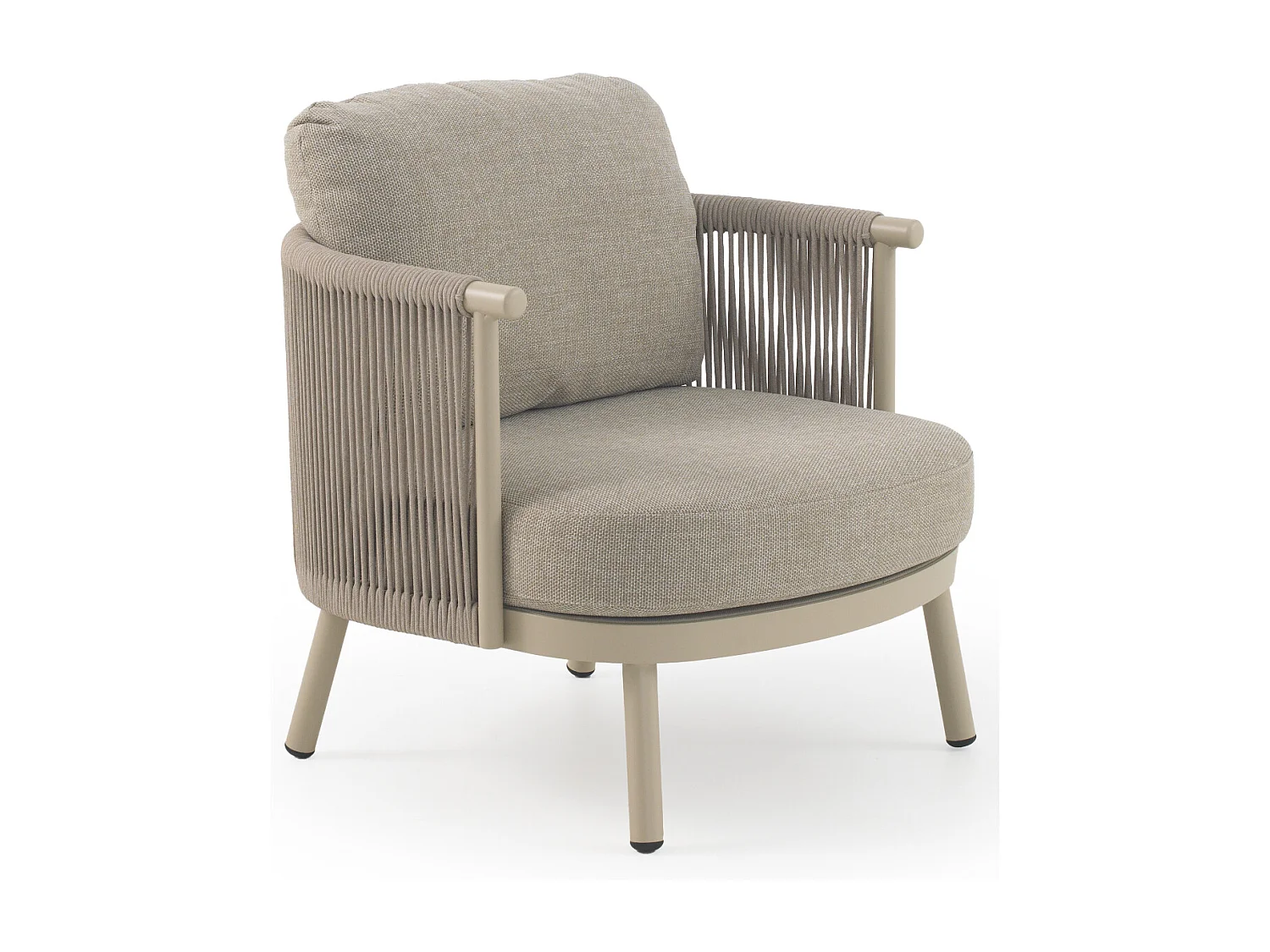 Sillón de aluminio con cuerda trenzada color arena