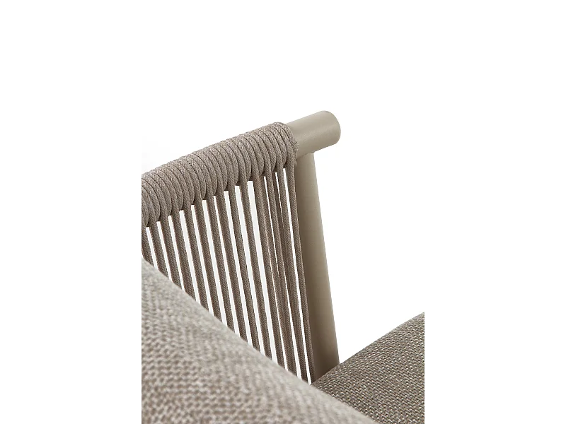 Sillón de aluminio con cuerda trenzada color arena