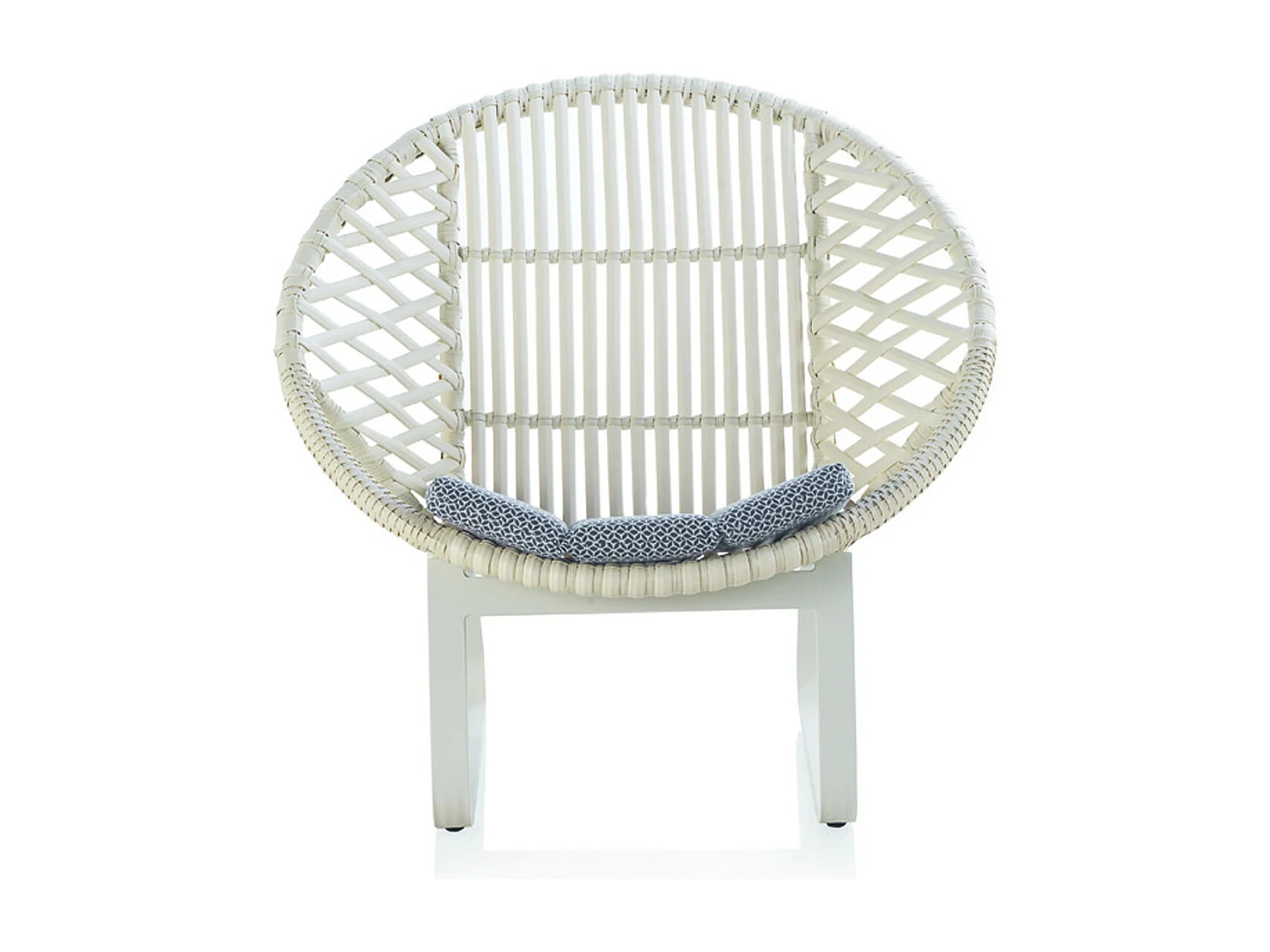 Fauteuil circulaire en aluminium blanc avec coussins bleus