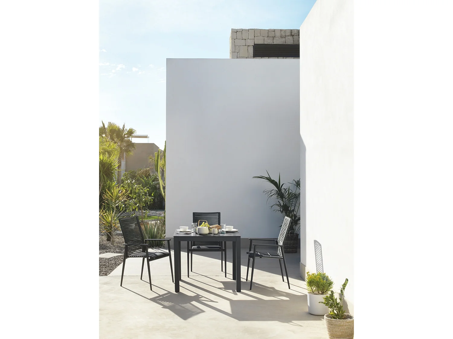 Set di 4 poltrone in alluminio grigio con supporto in corda verde