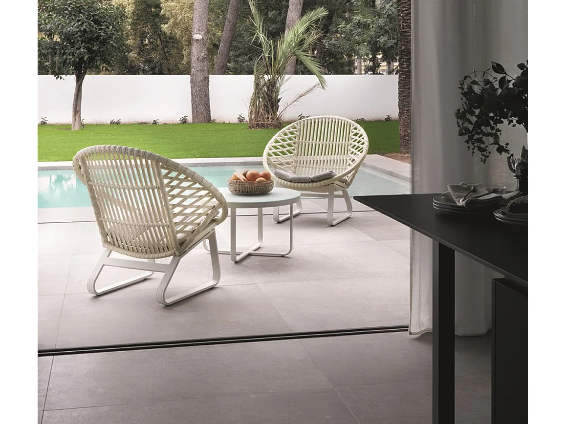 Mesa de centro redonda de aluminio blanco y cristal templado 80 cm