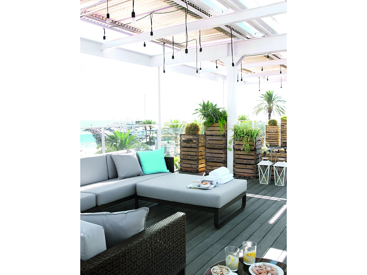 Chaise longue pouffe 120x80x40 cm mit grauKissen